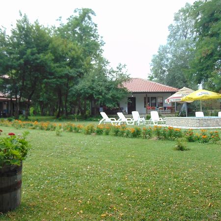 Hotel Holiday Park Ranchoto Kirkovo  Exterior foto