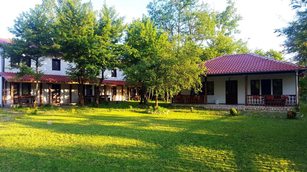 Hotel Holiday Park Ranchoto Kirkovo  Exterior foto