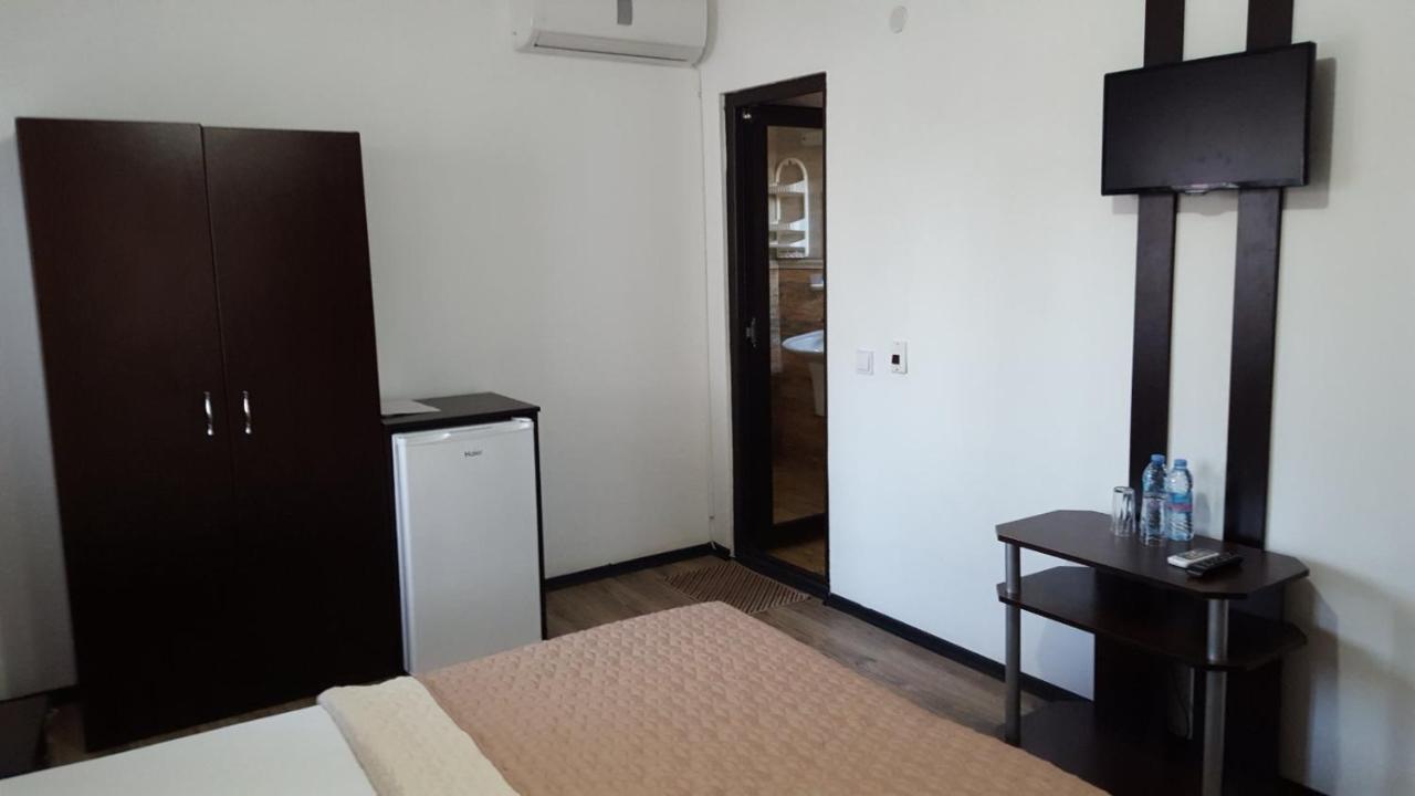 Hotel Holiday Park Ranchoto Kirkovo  Exterior foto